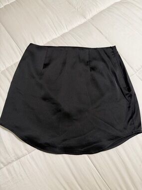 Forever 21 Black Women's Mini Skirt